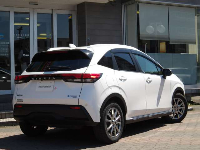 ノート1.2 AUTECH クロスオーバー FOUR プラス アクティブ 4WD