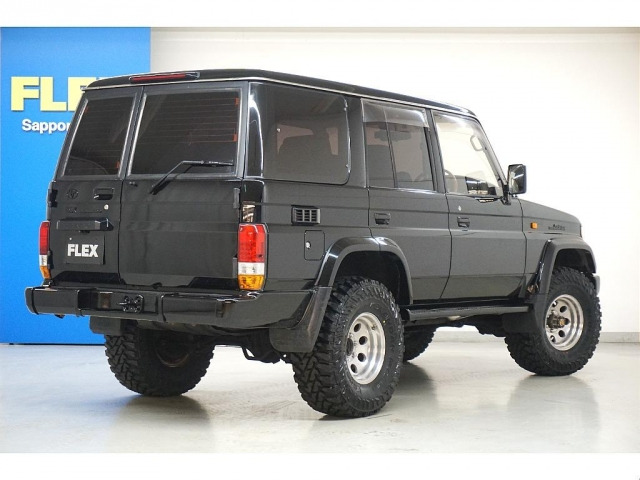 ランドクルーザープラド3.0 SXワイド ディーゼル 4WD