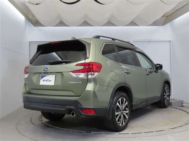 フォレスター2.5 プレミアム 4WD