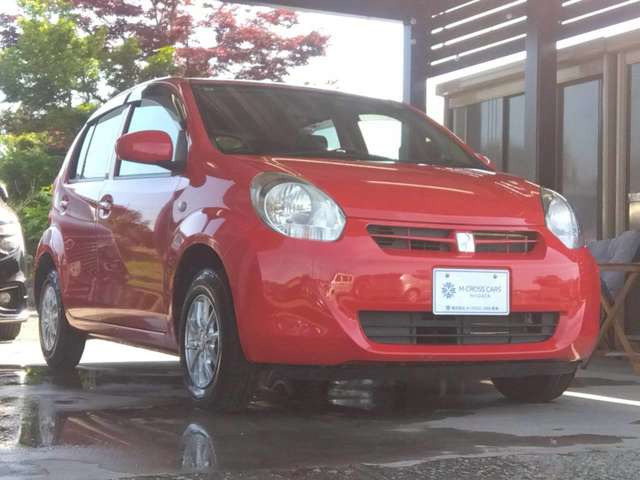 パッソ1.0 X クツロギ 4WD