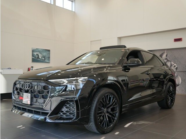 Q855 TFSI クワトロ Sライン 4WD