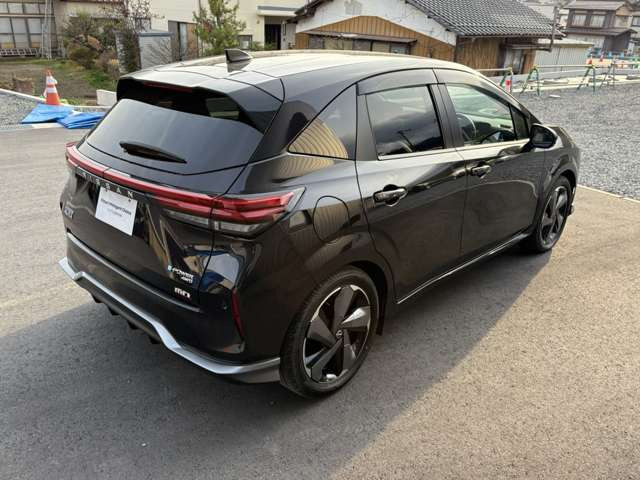 ノートオーラ1.2 G FOUR 4WD