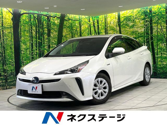 プリウス1.8 S