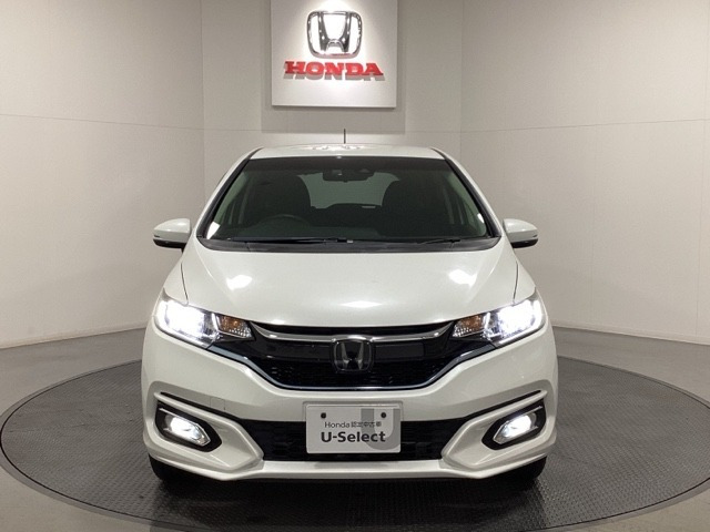 フィット1.5 ハイブリッド L ホンダセンシング 4WD