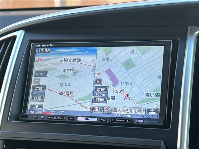 セレナ2.0 ハイウェイスター 4WD