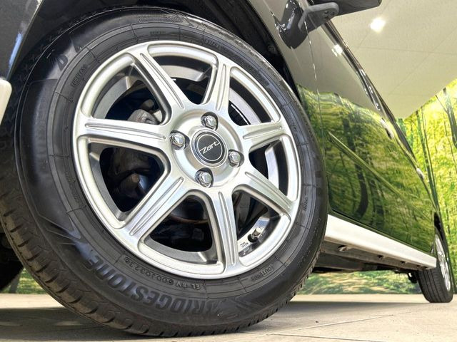 �y14�C���`�A���~�z�C�[���z�O�ςɃ}�b�`�����A���~�z�C�[���𑕒����Ă���܂��B�e��A���~�z�C�[����A�X�^�b�h���X�^�C�����戵�����Ă���܂��B���񂲑��k����������