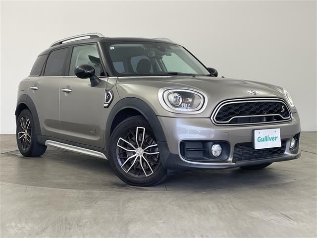 ミニクロスオーバークーパー SD オール4 4WD