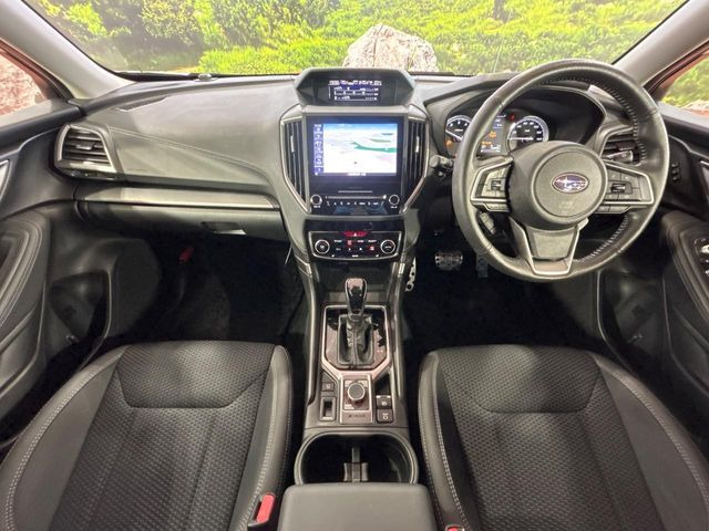 フォレスター2.5 プレミアム 4WD