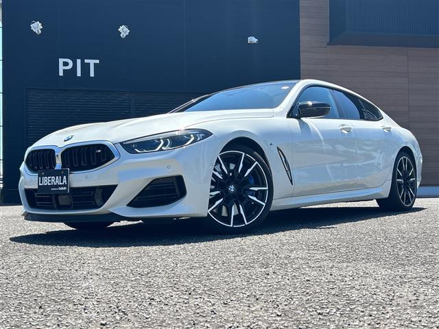 8シリーズグランクーペM850i xドライブ 4WD