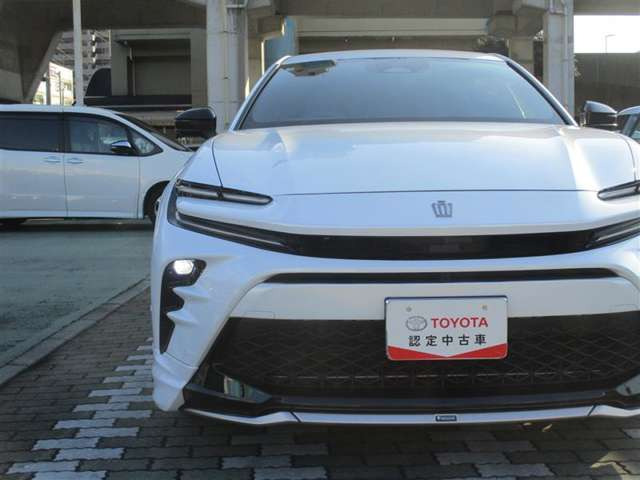 クラウンスポーツ2.5 Z E-Four 4WD