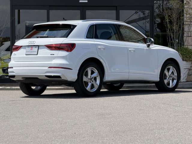Q335 TFSI アドバンスド