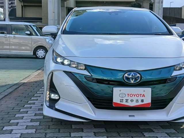 プリウスPHV1.8 A