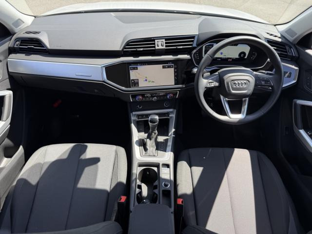Q335 TFSI アドバンスド