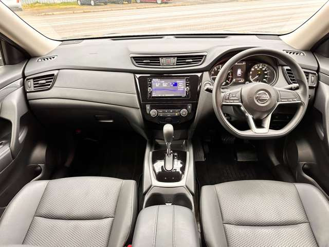 エクストレイル2.0 20S ハイブリッド 4WD