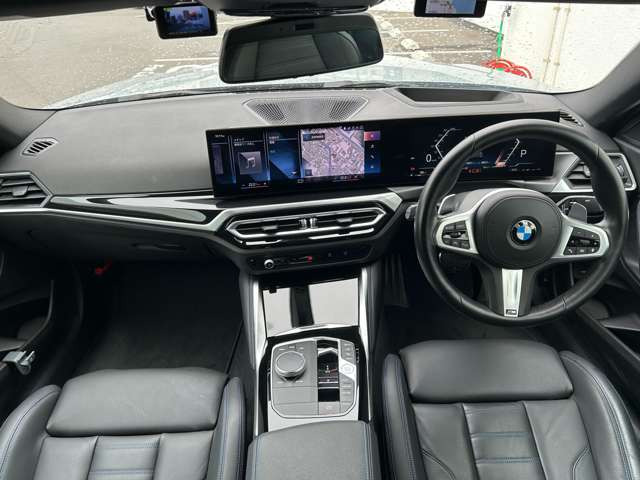 2シリーズクーペM240i xドライブ 4WD