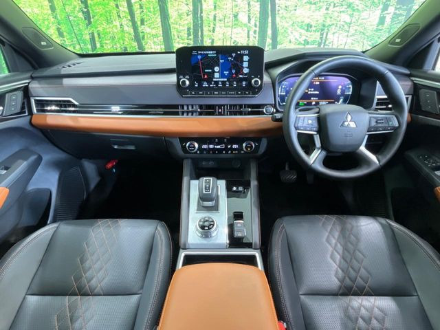 アウトランダーPHEV 2.4 P 4WD