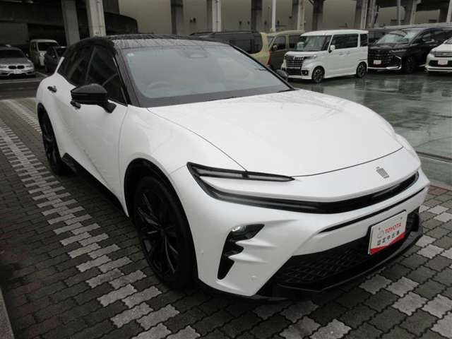 クラウンスポーツ2.5 Z E-Four 4WD