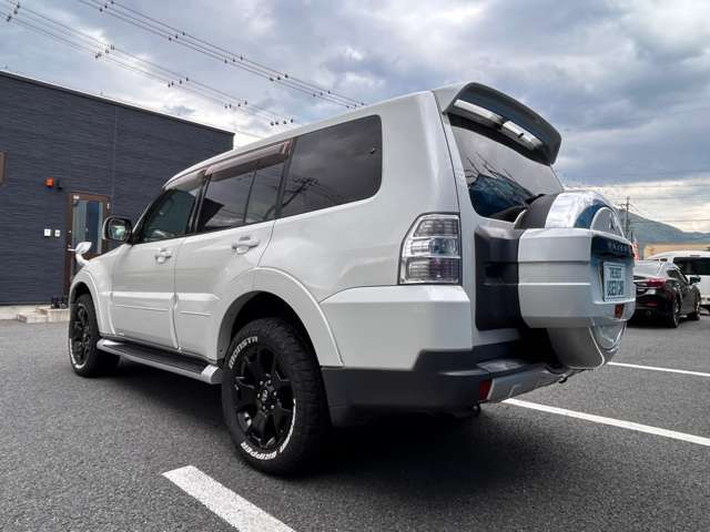 パジェロ3.2 ロング エクシード ディーゼル 4WD