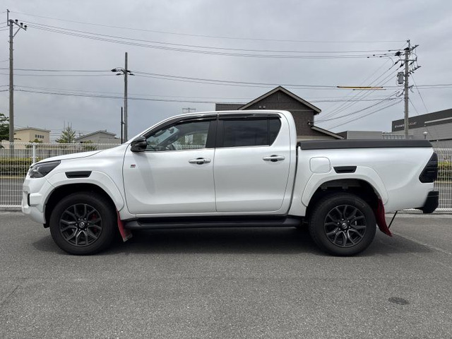 ハイラックス2.4 Z GRスポーツ ディーゼル 4WD
