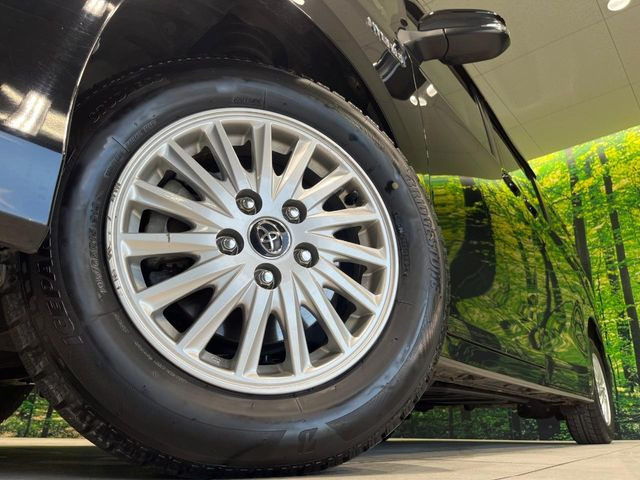 �y����15�C���`�A���~�z�C�[���z�O�ςɃ}�b�`���������A���~�z�C�[���𑕒����Ă���܂��B�e��ЊO�A���~�z�C�[����A�X�^�b�h���X�^�C�����戵�����Ă���܂��B���񂲑��k����������