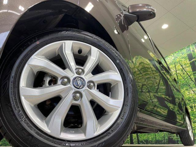 �y����14�C���`�A���~�z�C�[���z�O�ςɃ}�b�`���������A���~�z�C�[���𑕒����Ă���܂��B�e��ЊO�A���~�z�C�[����A�X�^�b�h���X�^�C�����戵�����Ă���܂��B���񂲑��k����������