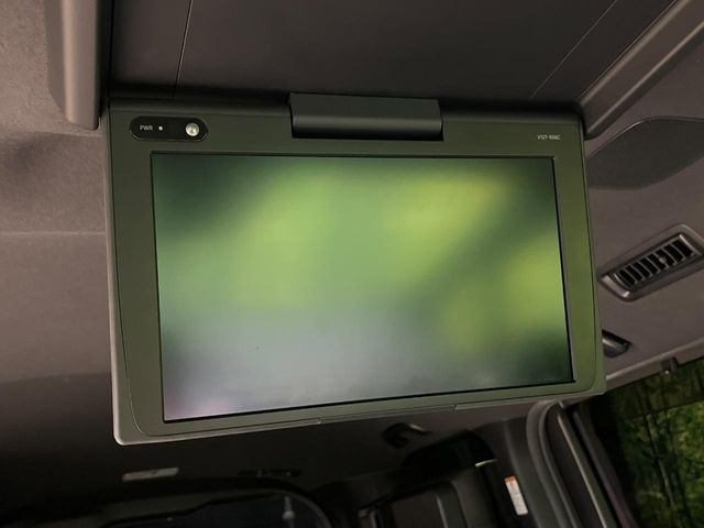 エスクァイアハイブリッド1.8 Gi