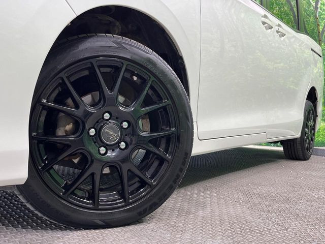 �y17�C���`�A���~�z�C�[���z�O�ςɃ}�b�`�����A���~�z�C�[���𑕒����Ă���܂��B�e��A���~�z�C�[����A�X�^�b�h���X�^�C�����戵�����Ă���܂��B���񂲑��k����������