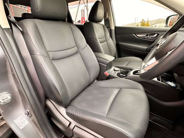 エクストレイル2.0 20S ハイブリッド 4WD