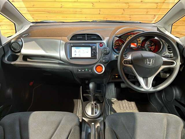 フィット1.3 G スマートセレクション ファインスタイル 4WD