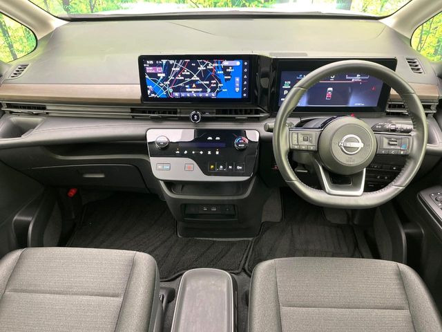 セレナ1.4 e-POWER ハイウェイスターV