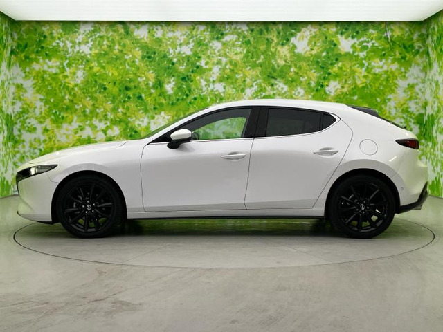 MAZDA3ファストバック2.0 X バーガンディ セレクション