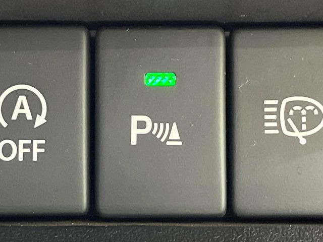 【コーナーセンサー】バンパーに付いたセンサーが障害物を検知!一定の距離に近づくとアラートで教えてくれます♪狭い駐車スペースや車庫入れ時も安心ですね☆