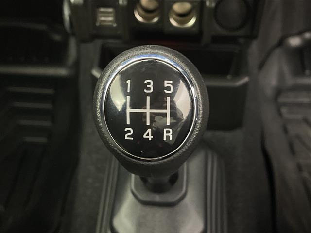 ジムニーシエラ1.5 JC 4WD