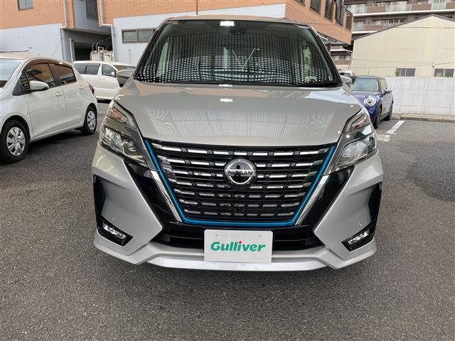 セレナ1.2 e-POWER ハイウェイスターV