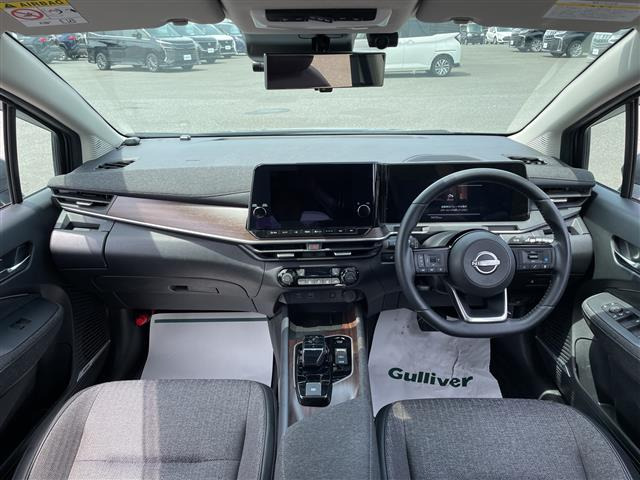 ノートオーラ1.2 G FOUR 4WD