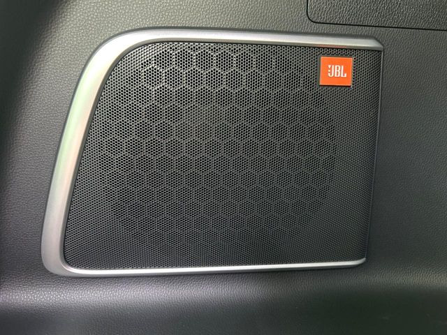 �yJBL�T�E���h�V�X�e���t�������i�r�z�[���̃i�r�@�\�͂������A���x�ȃ`���[�j���O�\�͂����ڂ���Ă���A�������ȉ��y�����y���݂��������܂���
