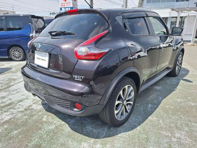 ジューク1.6 16GT FOUR パーソナライゼーション 4WD