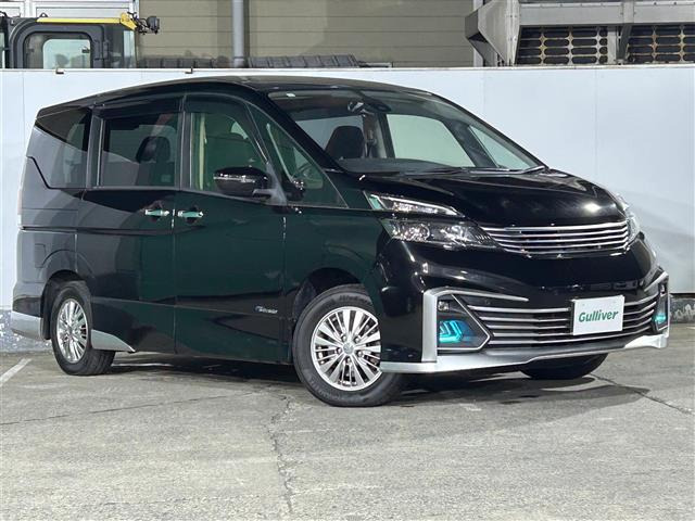 セレナ2.0 ライダー プロパイロットエディション 4WD