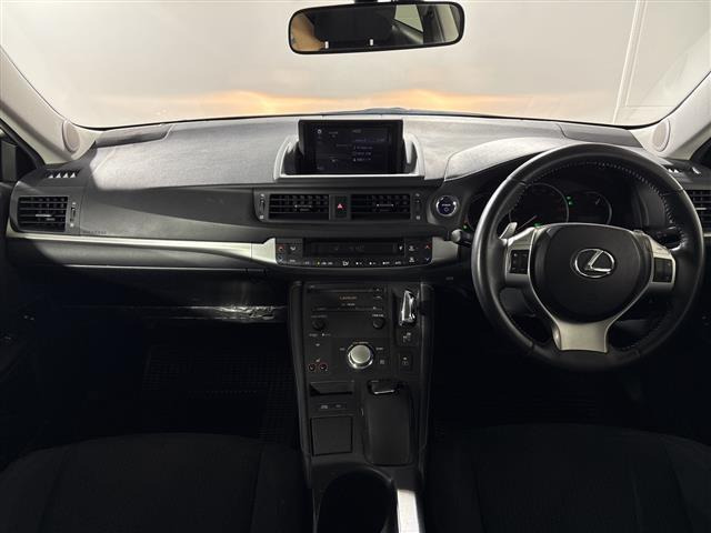 CT200h