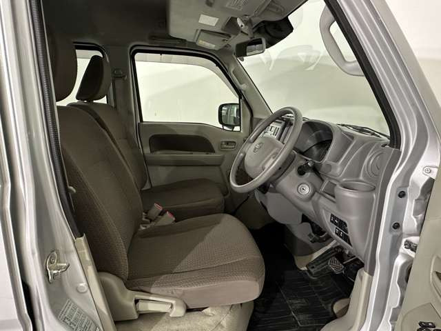 NV100クリッパーGX ハイルーフ 4WD