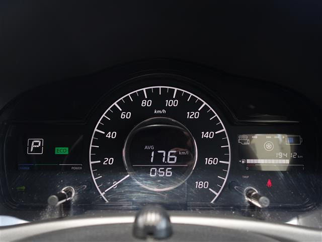 ノート1.2 e-POWER X Vセレクション