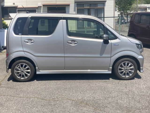ワゴンRハイブリッド(HYBRID) FZ 4WD