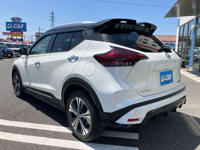 ���׈䎩���ԃO���[�v7�X�܁����݌�300���y�����Ԃ���O�ԁA�����ăg���b�N�܂ŉ��ł��戵���Ă���܂��􃌃��^�J�[��ό��o�X��