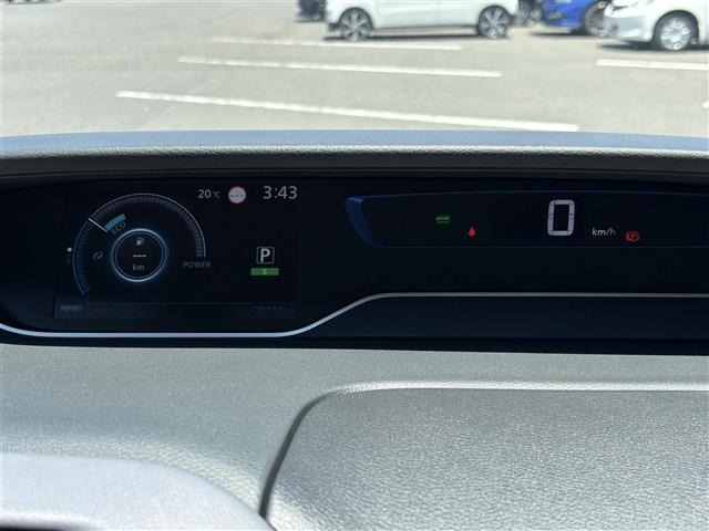 セレナ1.2 e-POWER ハイウェイスターV