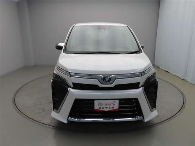 ヴォクシー2.0 ZS 煌II 4WD
