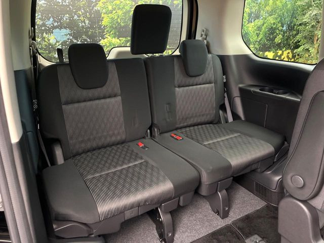 3��ڃV�[�g�͂�������ԗǍD����l�ł��������ƍ����Ē����܂��̂ŁA��l���ł̂��o���������N���N�ł��􂲉Ƒ��ŁA�C�̒m�ꂽ���ԂŁA�h���C�u�ɍs���̂��y���݂ł��ˁ�