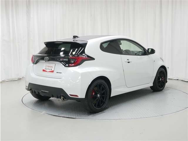 GRヤリス1.6 RZ ハイ パフォーマンス 4WD