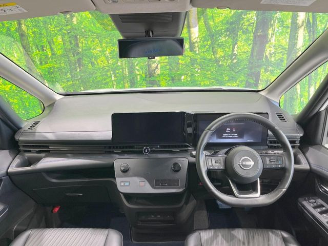 セレナ1.4 e-POWER AUTECH