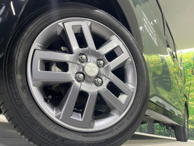 �y����15�C���`�A���~�z�C�[���z�O�ςɃ}�b�`���������A���~�z�C�[���𑕒����Ă���܂��B�e��ЊO�A���~�z�C�[����A�X�^�b�h���X�^�C�����戵�����Ă���܂��B���񂲑��k����������
