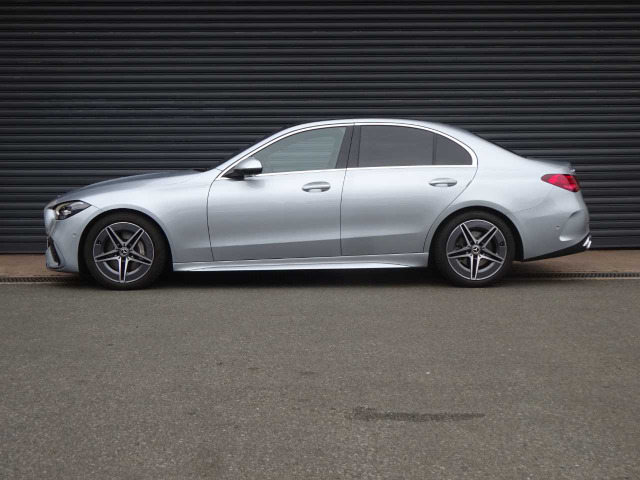 CクラスC220d アバンギャルド AMGライン